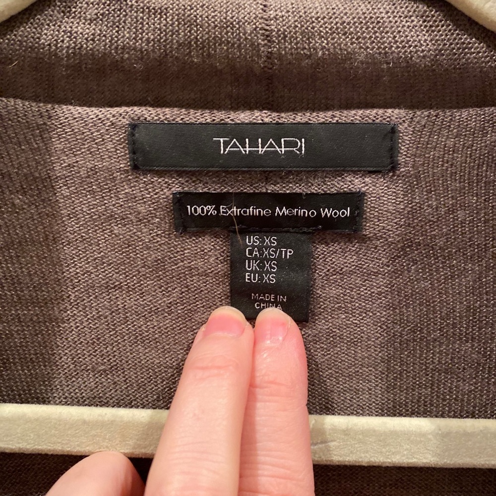 Tahari Sweater - Picture 2 of 3